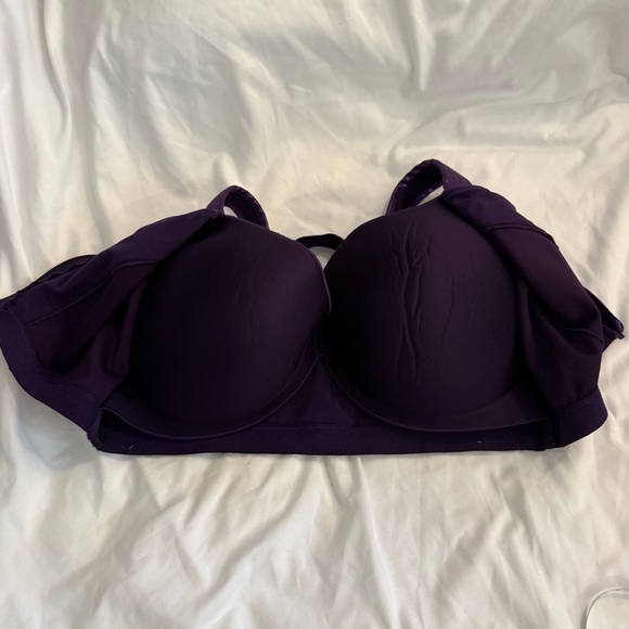 NWOT Victoria’s Secret Metallic Purple Knockout Maximum Impact Sports Bra - Picture 6 of 8